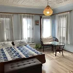 Historic House In The Heart Of Old Town Sozopol, With Free Parking Луксозна вила Созопол